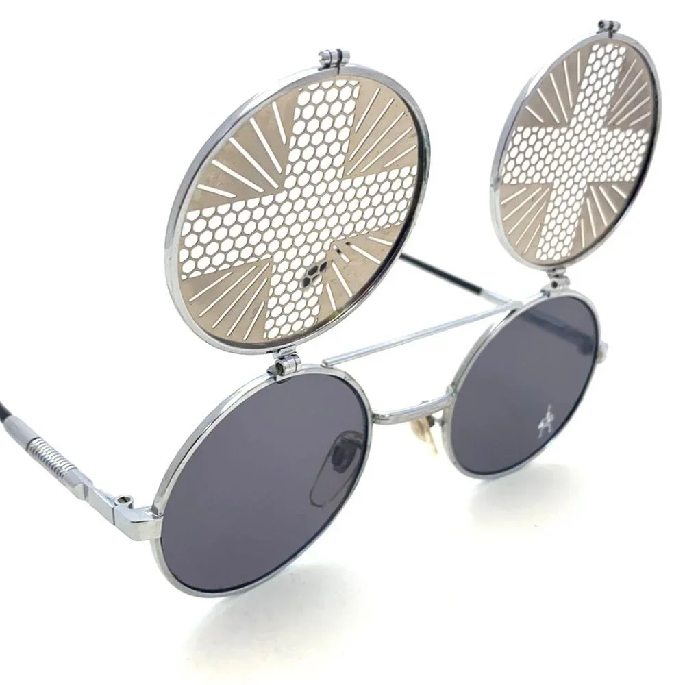 Hi-Tek Designs of London brand hi